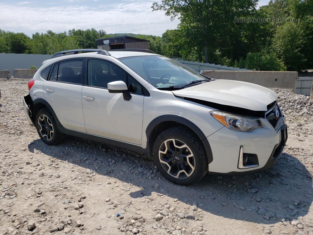 2016 Subaru Crosstrek Premium White vin: JF2GPABC6G8267910