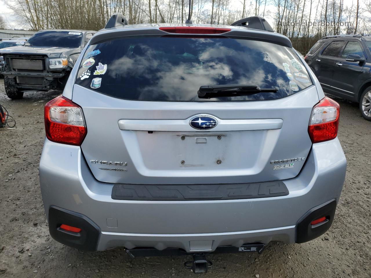 2016 Subaru Crosstrek Premium Серебряный vin: JF2GPABC7G8306472