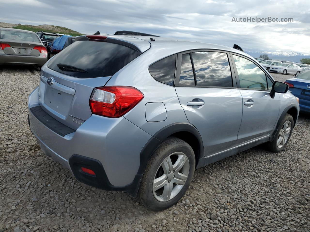 2016 Subaru Crosstrek Premium Silver vin: JF2GPADC0G8207652