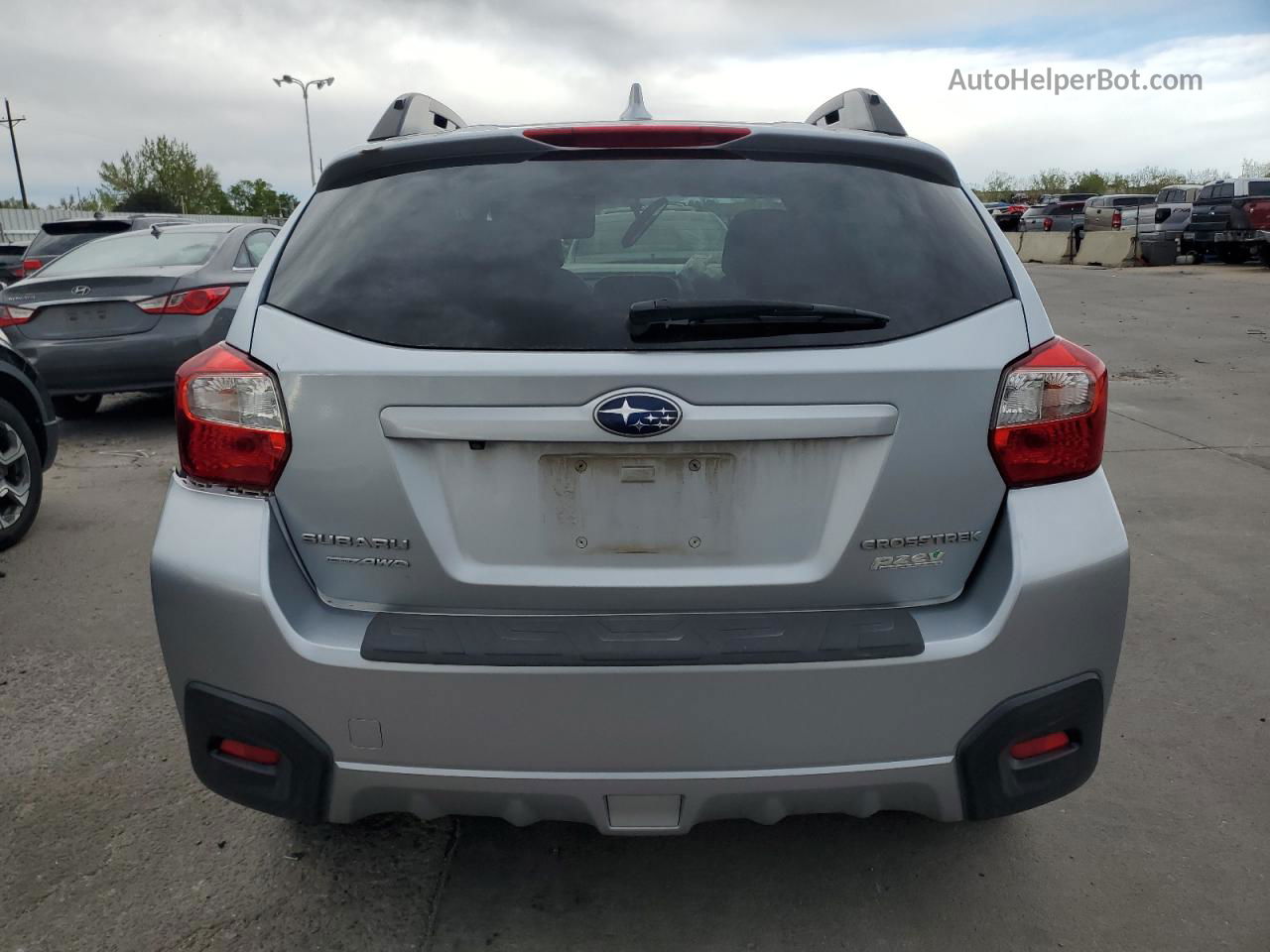 2016 Subaru Crosstrek Limited Серебряный vin: JF2GPALCXGH296177