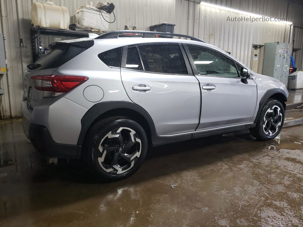 2021 Subaru Crosstrek Limited Silver vin: JF2GTHMC8M8222867