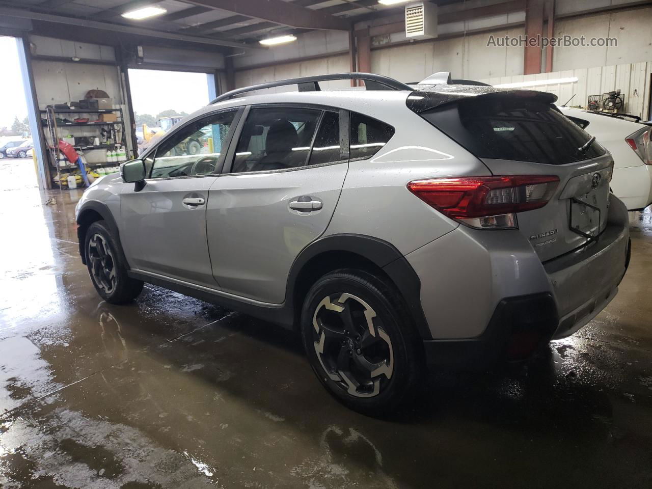 2021 Subaru Crosstrek Limited Silver vin: JF2GTHMC8M8222867