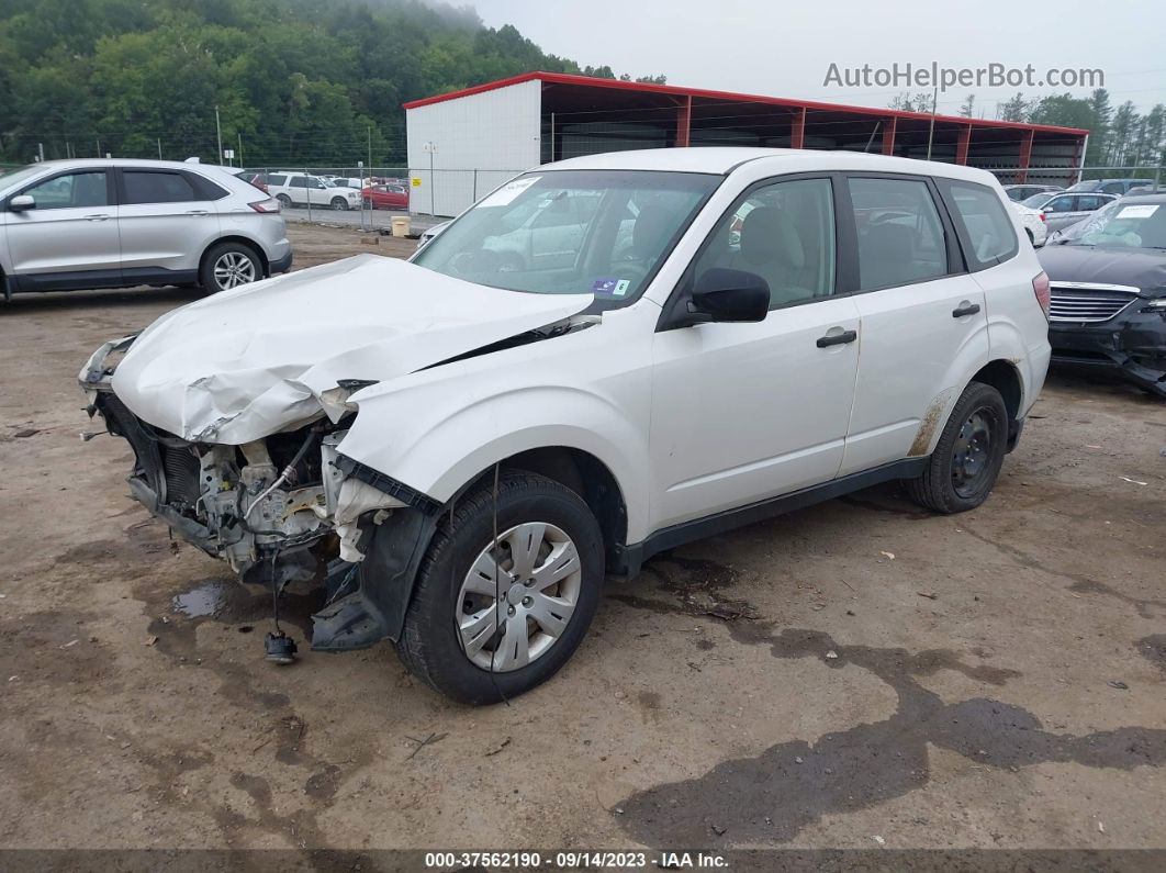 2009 Subaru Forester X White vin: JF2SH61619H756606