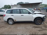 2009 Subaru Forester X White vin: JF2SH61619H756606