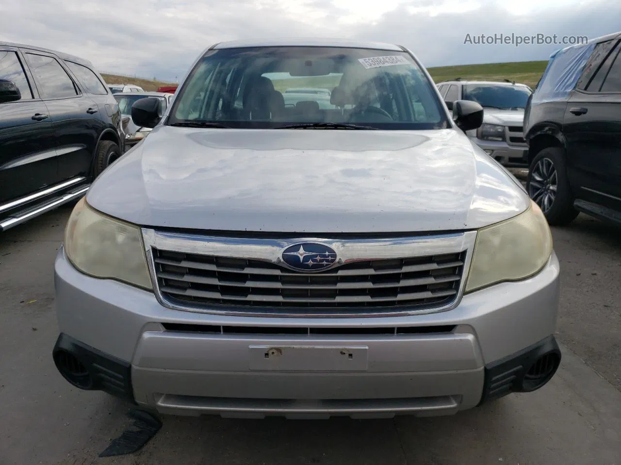 2009 Subaru Forester 2.5x Silver vin: JF2SH61629G732563