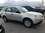 2009 Subaru Forester 2.5x Silver vin: JF2SH61629G732563