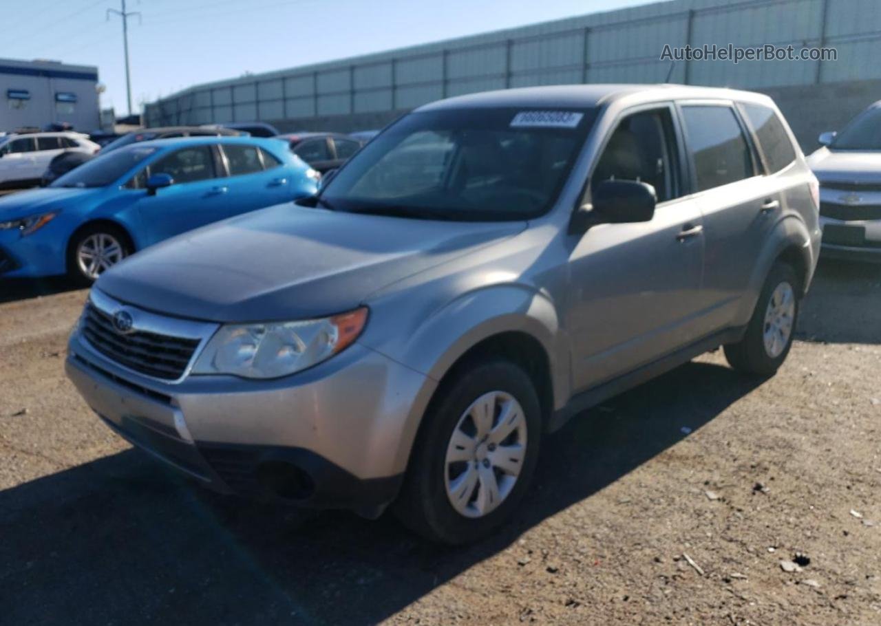 2009 Subaru Forester 2.5x Silver vin: JF2SH61639H749852