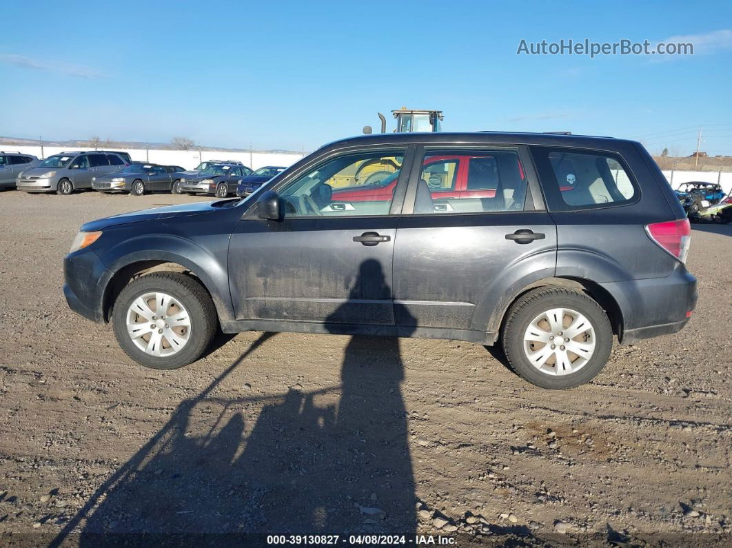 2009 Subaru Forester 2.5x Gray vin: JF2SH61649H731960