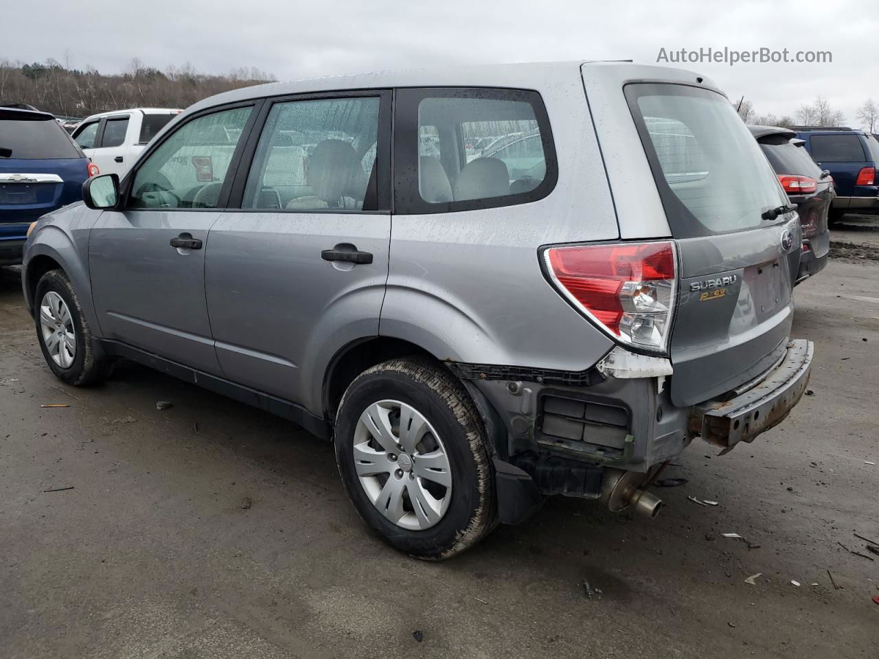 2009 Subaru Forester 2.5x Серебряный vin: JF2SH61649H760195