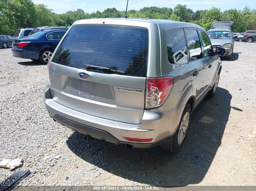 2009 Subaru Forester 2.5x Silver vin: JF2SH61649H790782