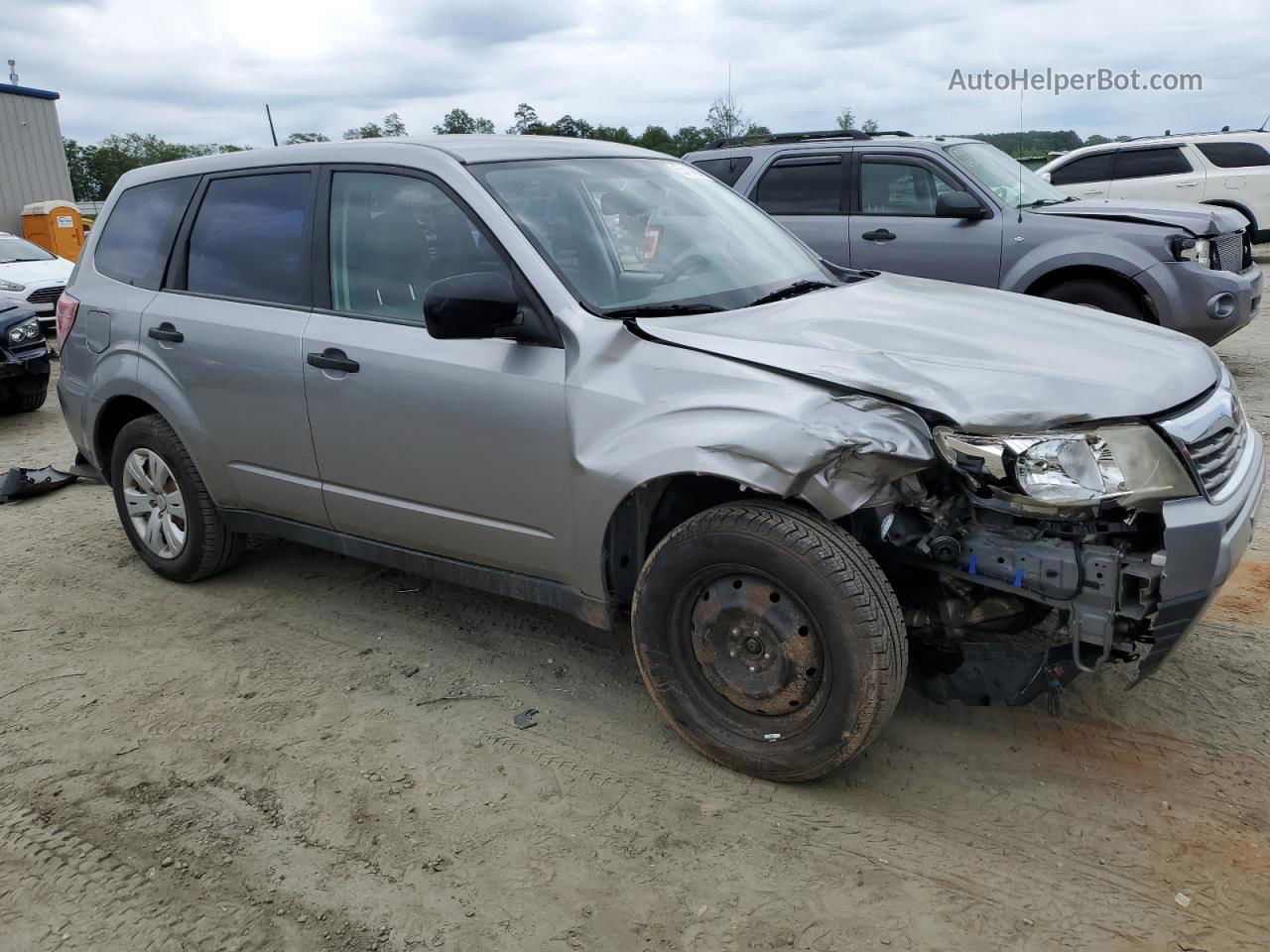 2009 Subaru Forester 2.5x Silver vin: JF2SH61669H796065