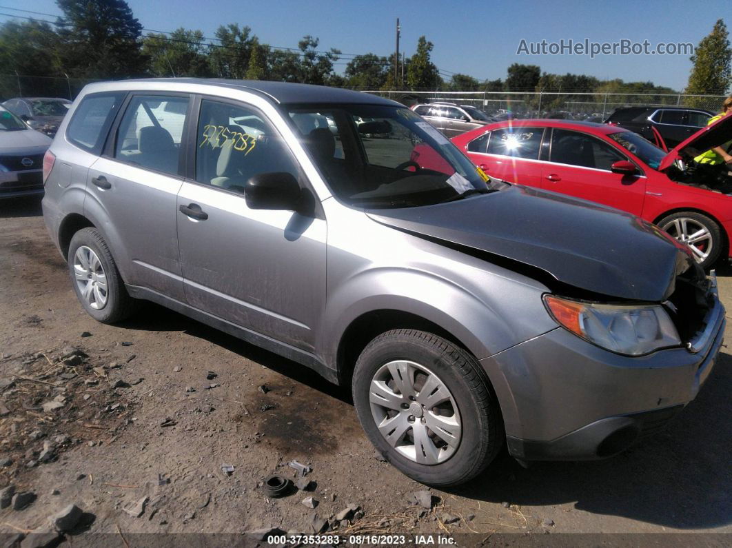 2009 Subaru Forester X Silver vin: JF2SH61679H716210