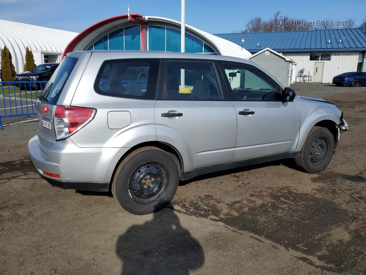 2009 Subaru Forester 2.5x Silver vin: JF2SH61679H793644