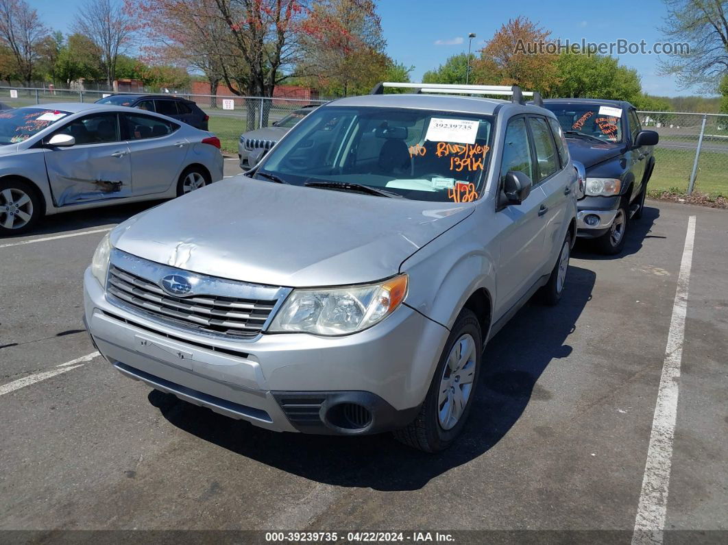 2009 Subaru Forester 2.5x Silver vin: JF2SH61689G778656