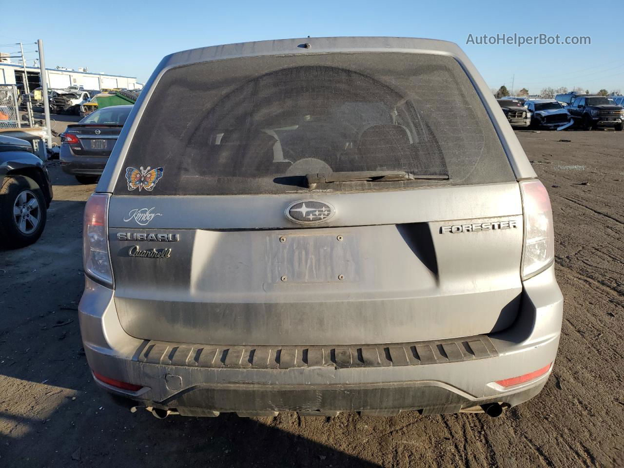 2009 Subaru Forester 2.5x Silver vin: JF2SH61689H773080