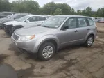 2009 Subaru Forester 2.5x Silver vin: JF2SH616X9H743272