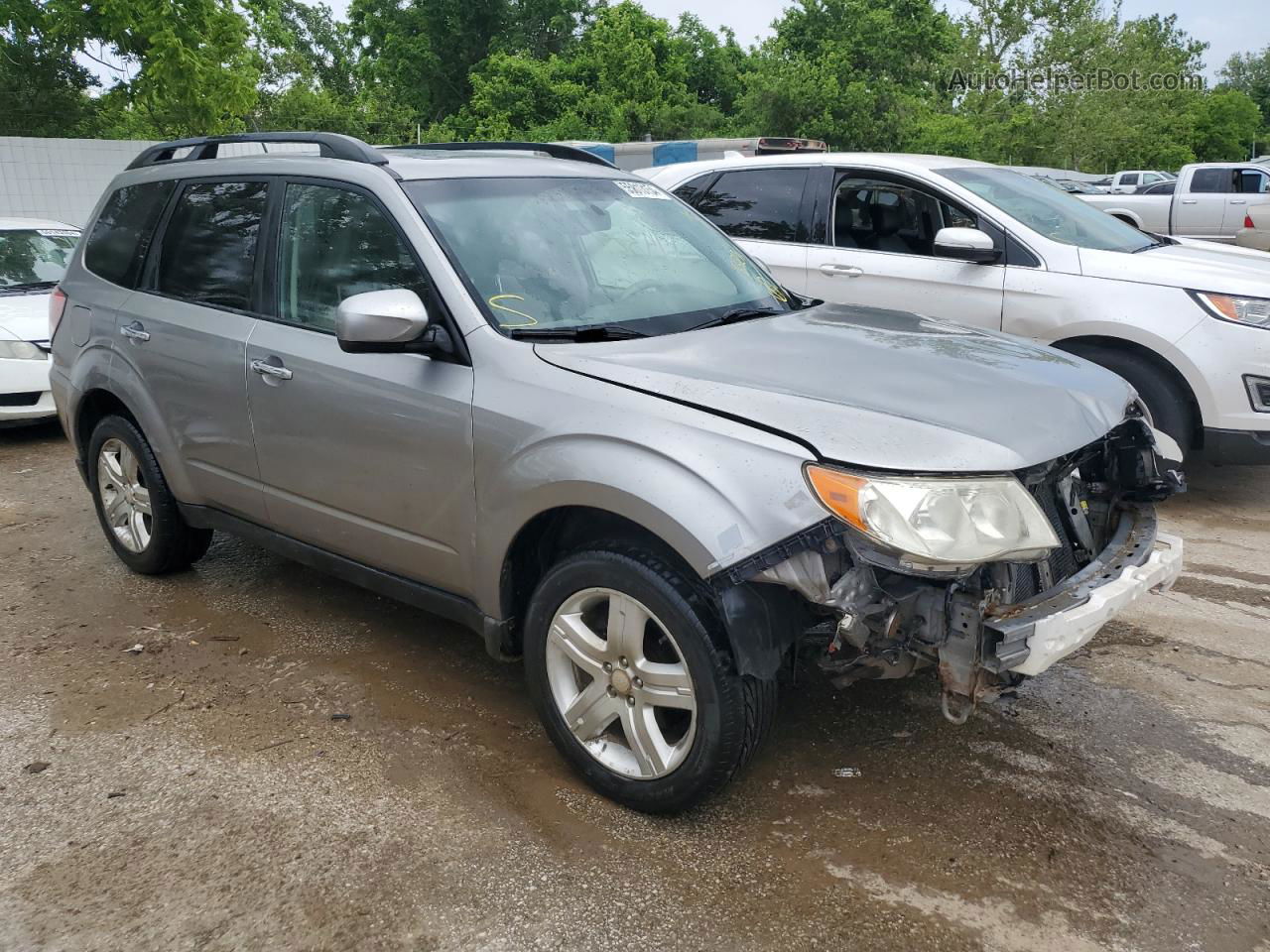 2009 Subaru Forester 2.5x Premium Silver vin: JF2SH63619H751208