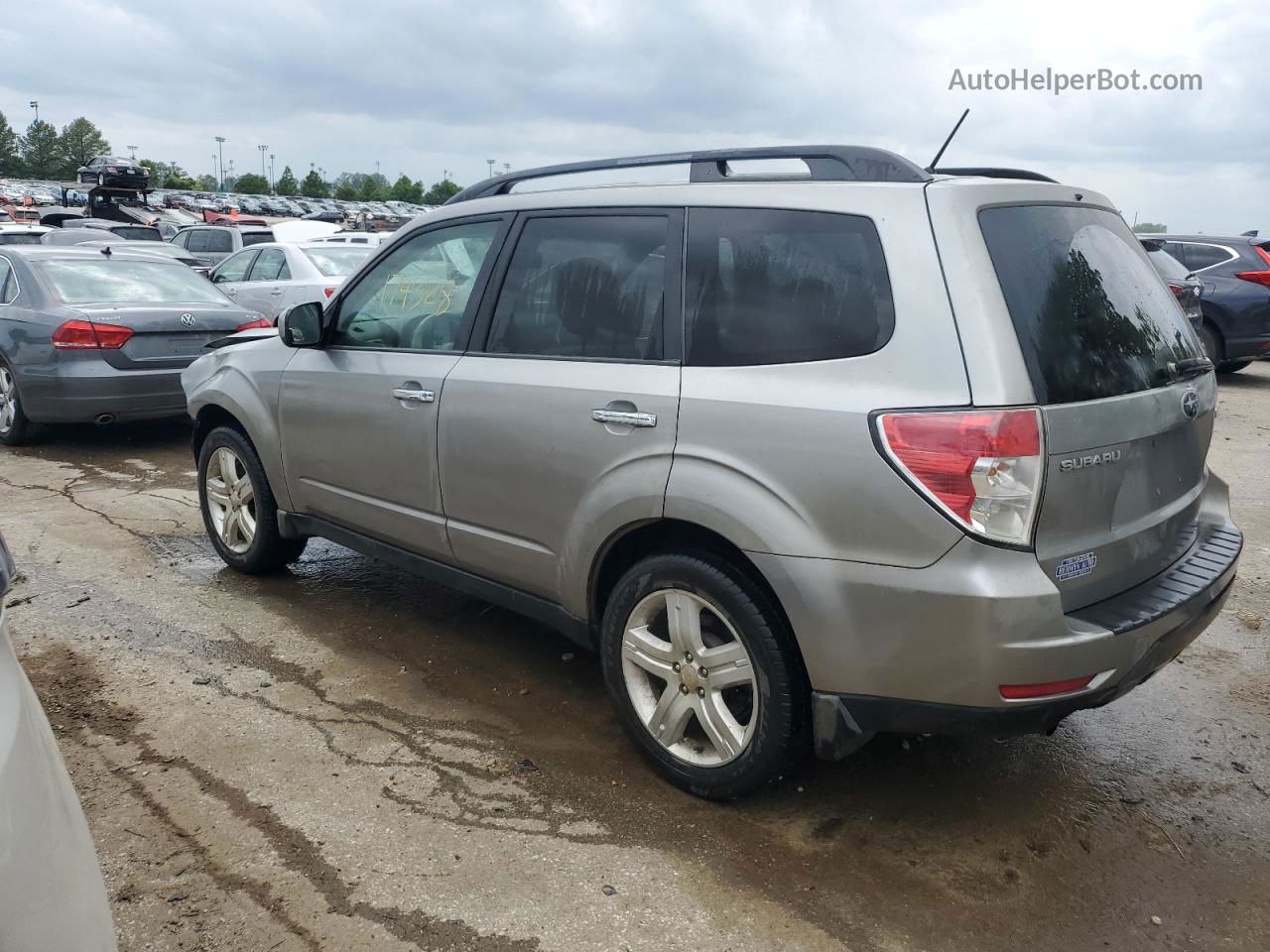 2009 Subaru Forester 2.5x Premium Silver vin: JF2SH63619H751208