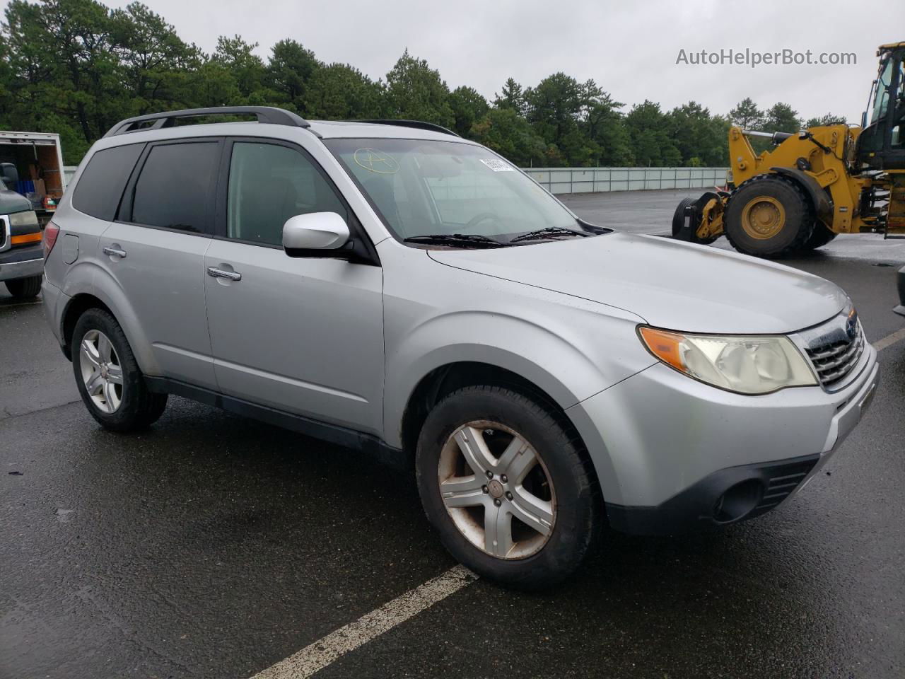 2009 Subaru Forester 2.5x Premium Silver vin: JF2SH63619H786928