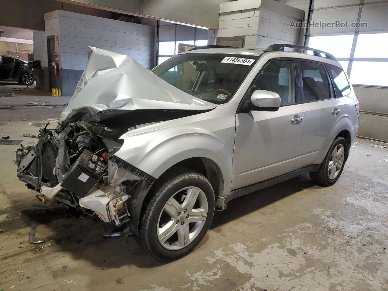 2009 Subaru Forester 2.5x Premium Silver vin: JF2SH63629G707370