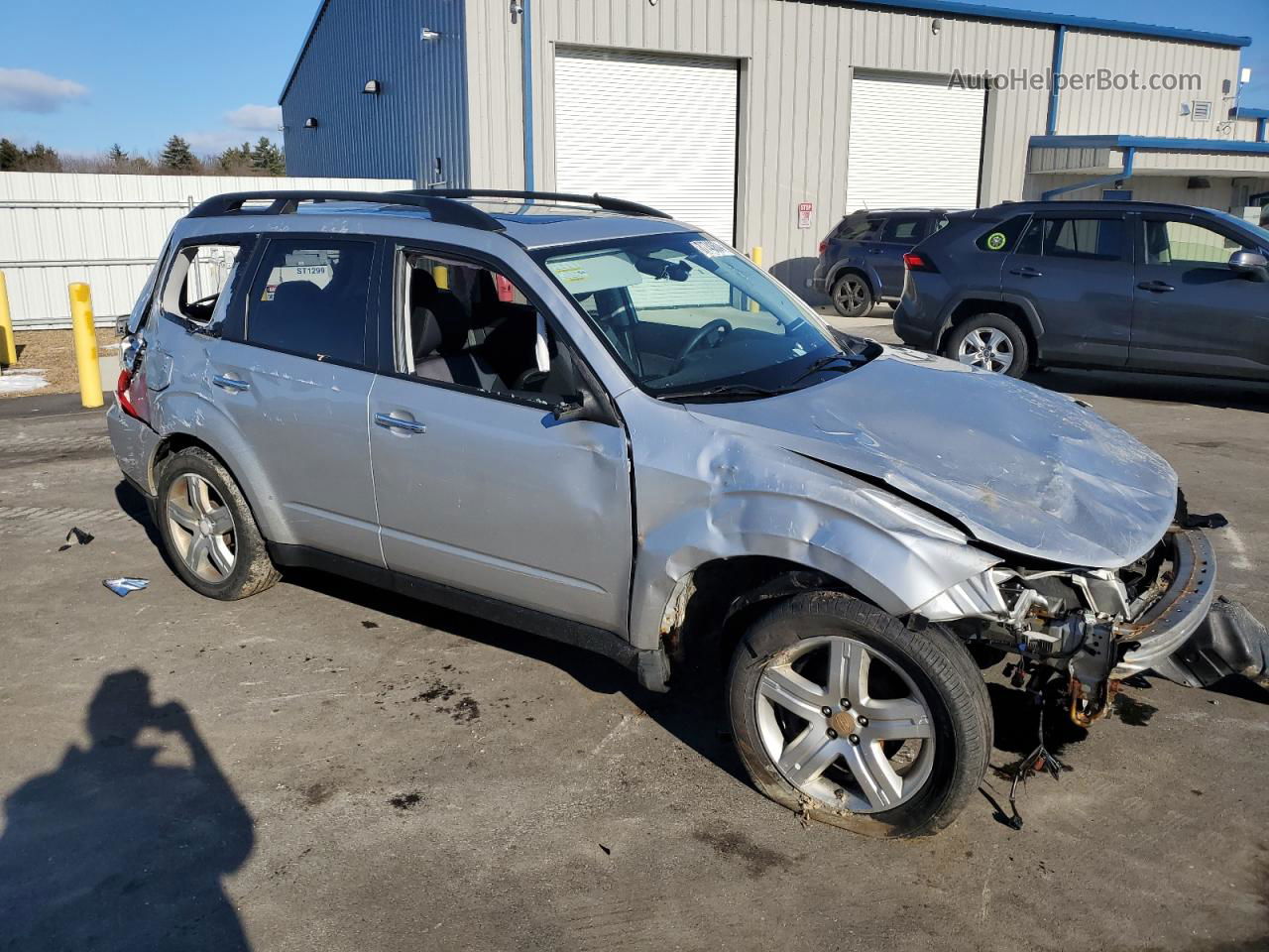 2009 Subaru Forester 2.5x Premium Серебряный vin: JF2SH63629H705225