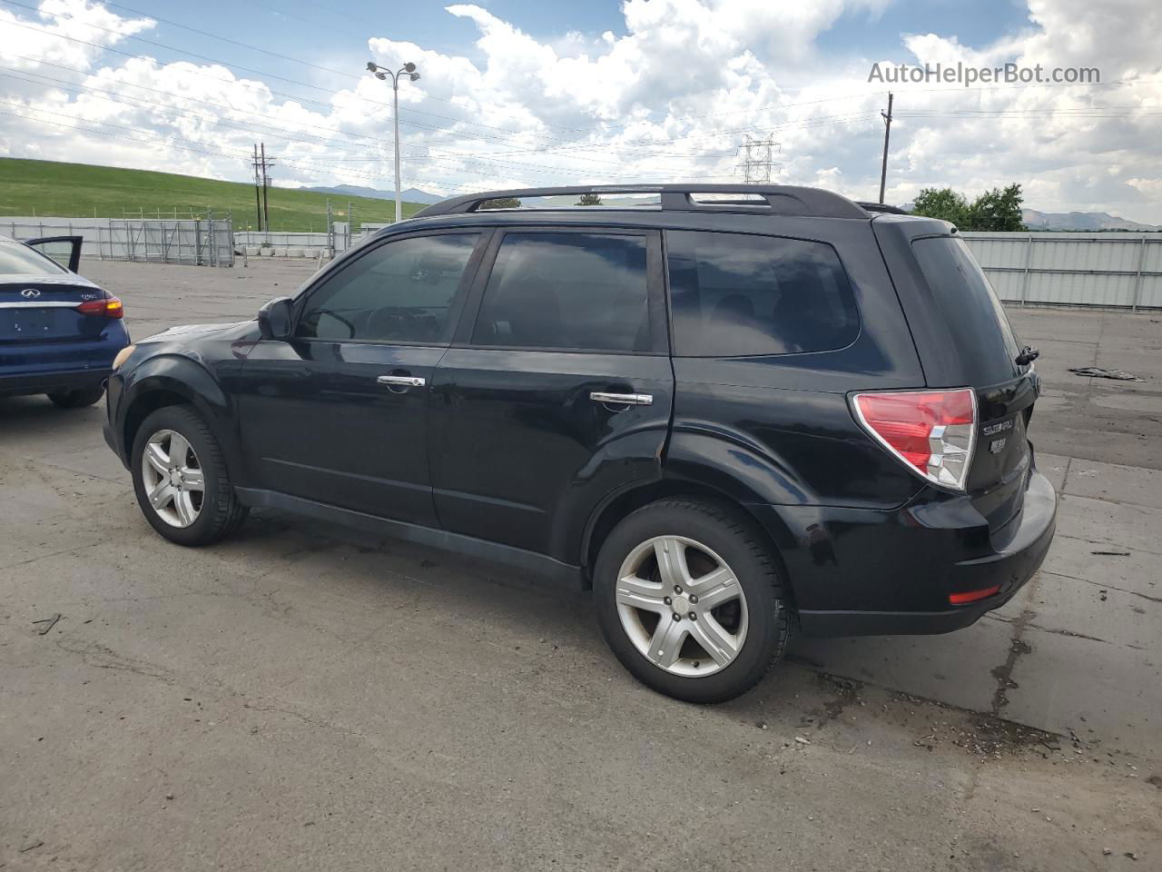 2009 Subaru Forester 2.5x Premium Black vin: JF2SH63639H781651