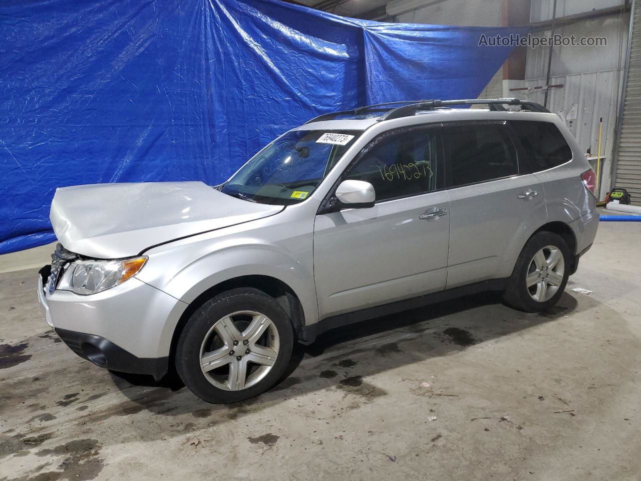 2009 Subaru Forester 2.5x Premium Silver vin: JF2SH63639H791502