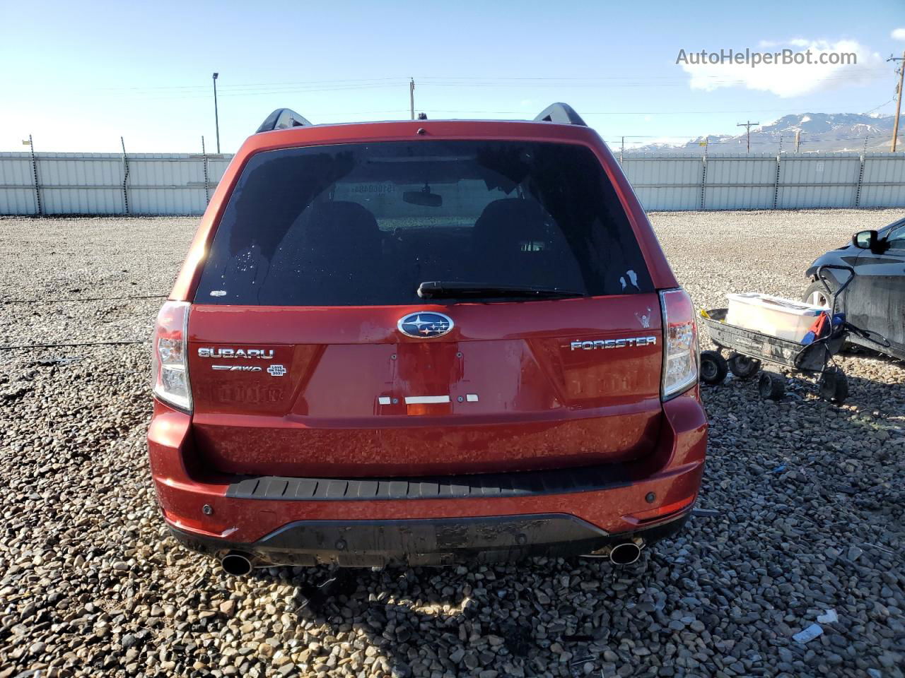 2009 Subaru Forester 2.5x Premium Red vin: JF2SH63649H707042