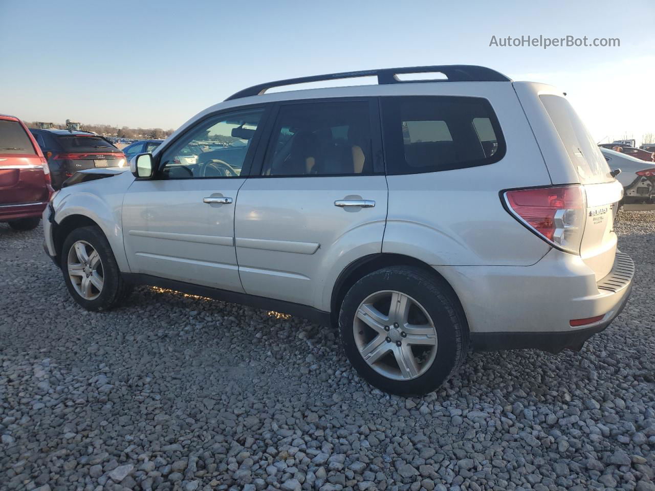 2009 Subaru Forester 2.5x Premium White vin: JF2SH63649H715285