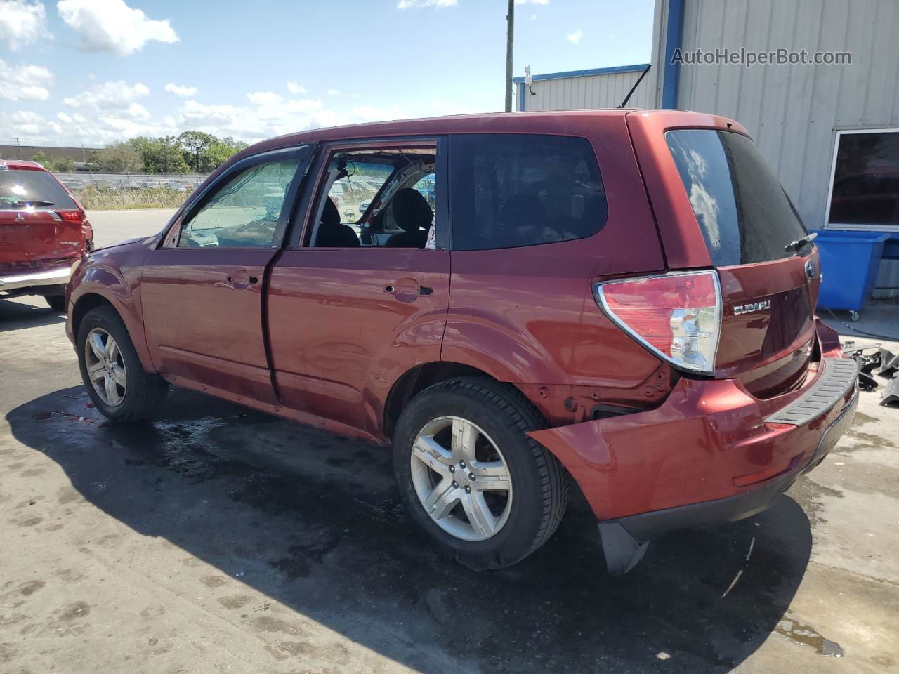 2009 Subaru Forester 2.5x Premium Burgundy vin: JF2SH63649H718929