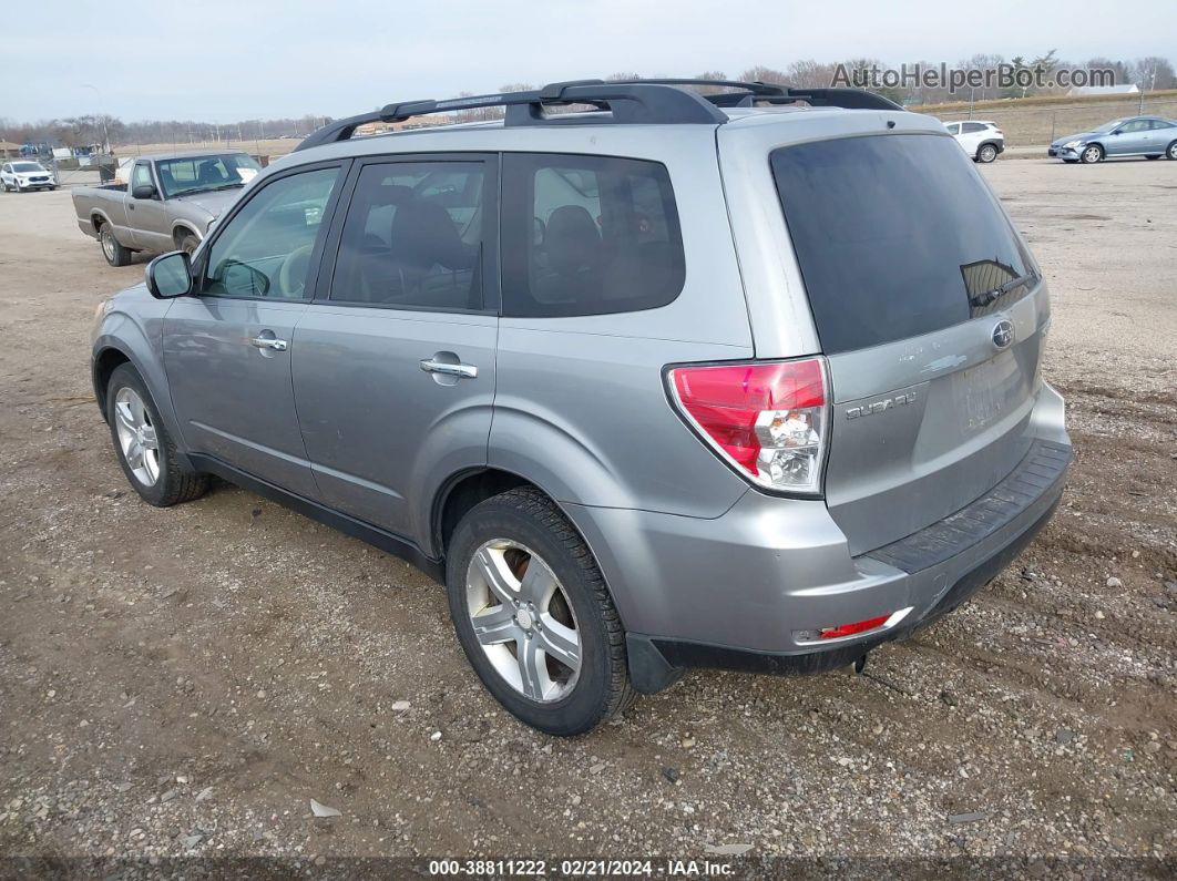 2009 Subaru Forester 2.5x Silver vin: JF2SH63659H727607