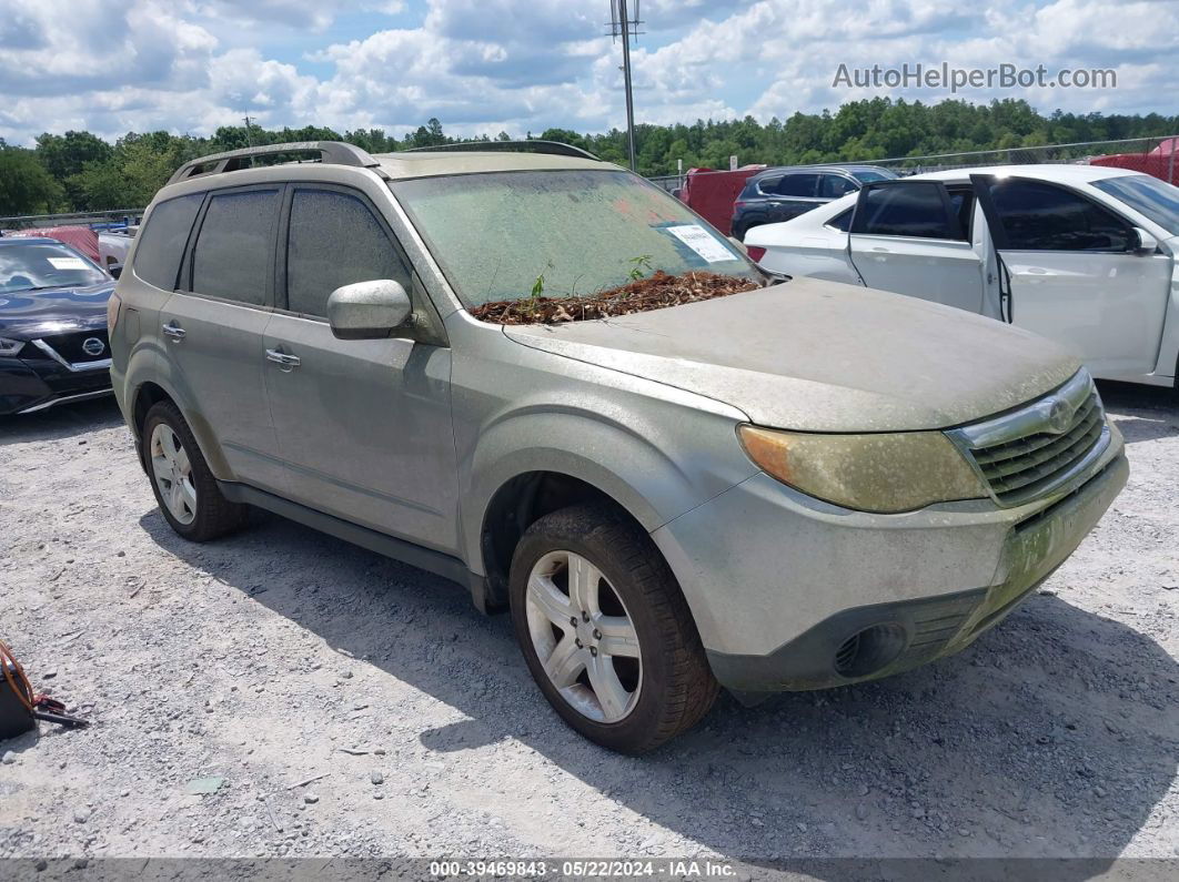 2009 Subaru Forester 2.5x Silver vin: JF2SH63659H773177