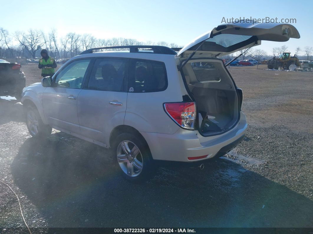 2009 Subaru Forester 2.5x White vin: JF2SH63669H748725