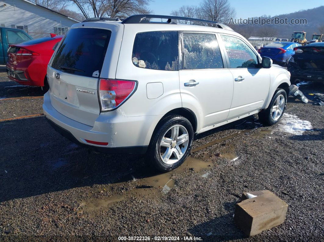 2009 Subaru Forester 2.5x White vin: JF2SH63669H748725