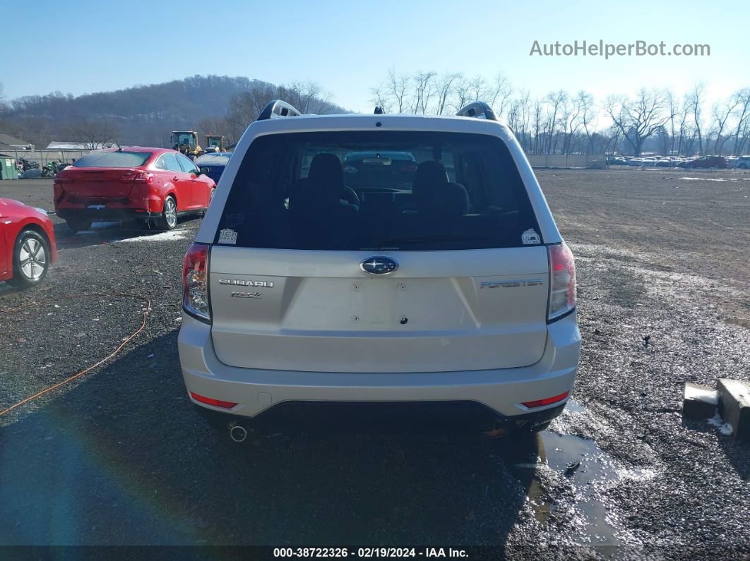 2009 Subaru Forester 2.5x White vin: JF2SH63669H748725