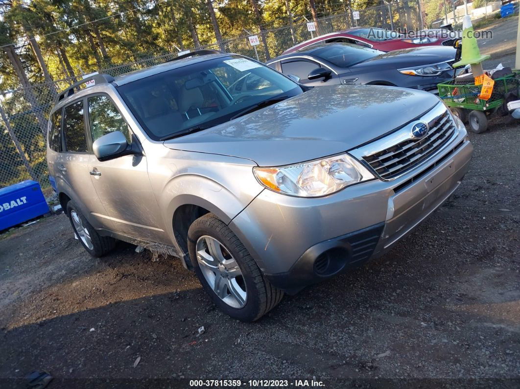 2009 Subaru Forester X W/prem/all-weather Silver vin: JF2SH63679H773889