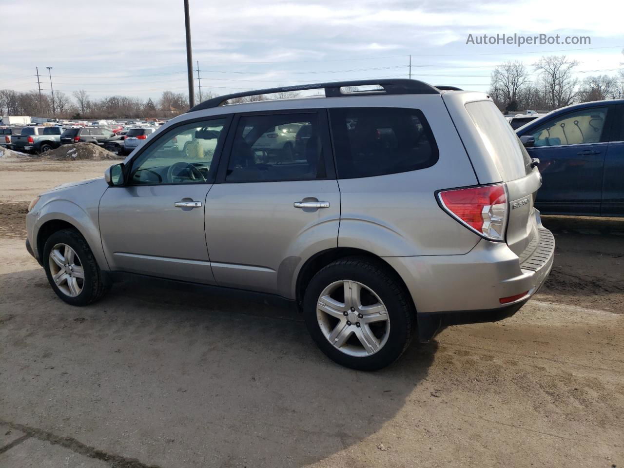 2009 Subaru Forester 2.5x Premium Silver vin: JF2SH63679H793835