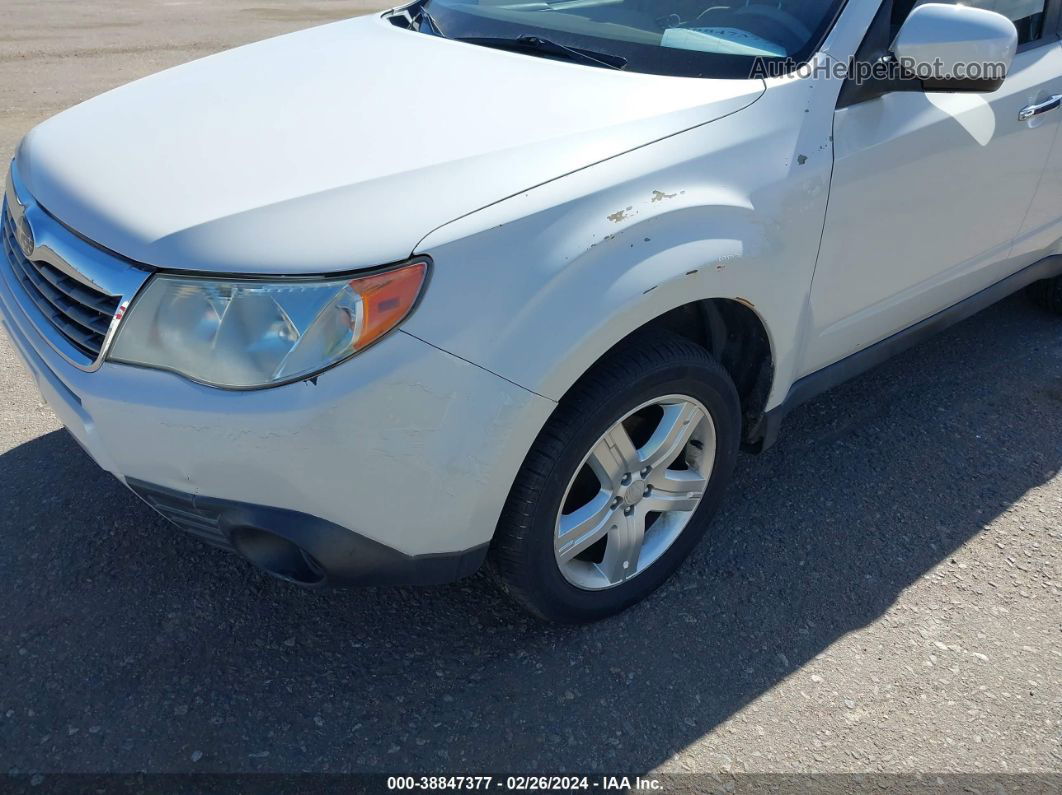 2009 Subaru Forester 2.5x White vin: JF2SH63689H729996