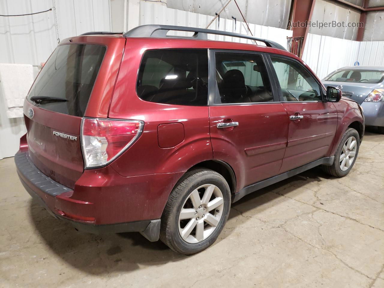 2009 Subaru Forester 2.5x Premium Red vin: JF2SH636X9H752521