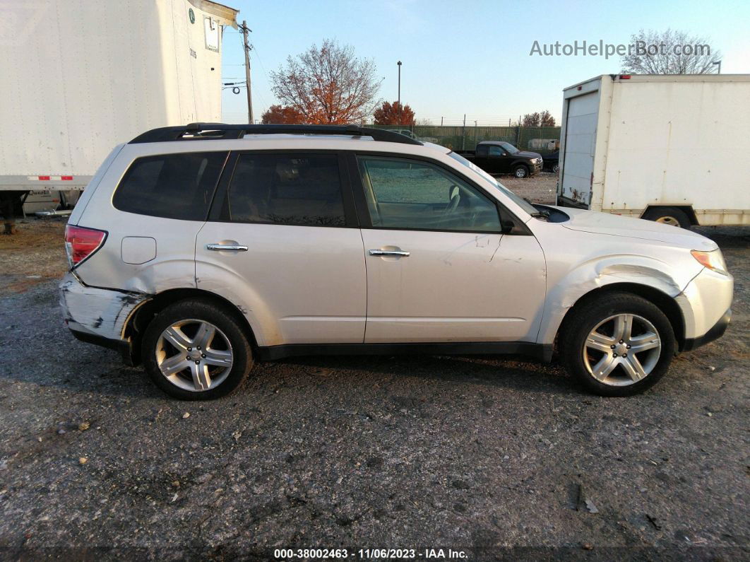 2009 Subaru Forester 2.5x Limited Белый vin: JF2SH64639H738734