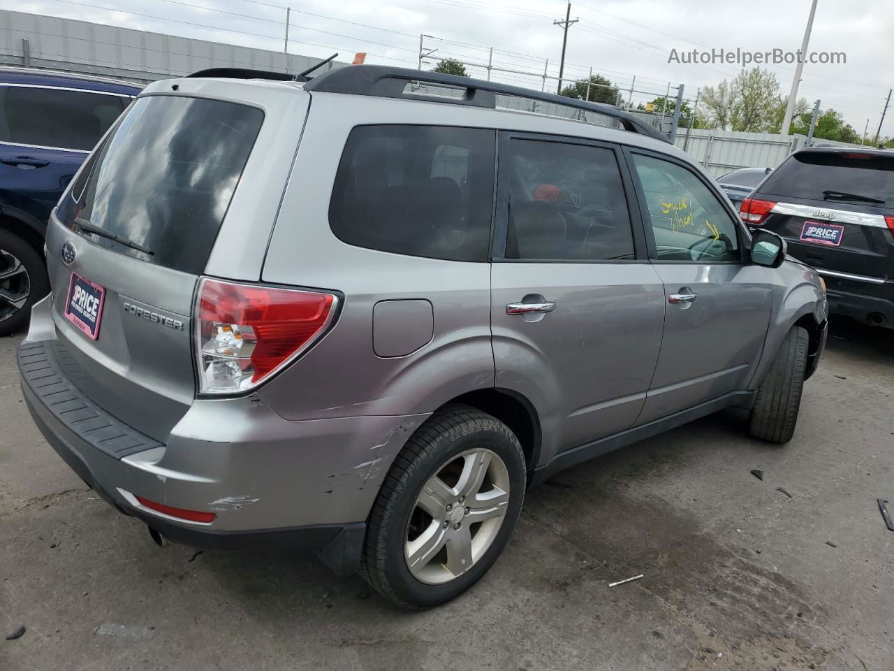 2009 Subaru Forester 2.5x Limited Silver vin: JF2SH64649H775842