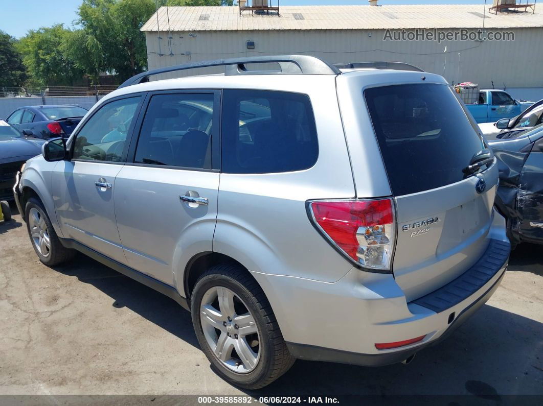 2009 Subaru Forester 2.5x Limited Silver vin: JF2SH64689H700481