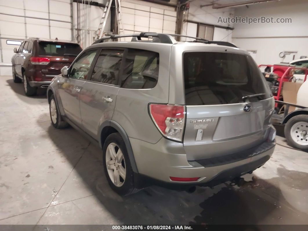 2009 Subaru Forester 2.5x Limited Silver vin: JF2SH64689H735781