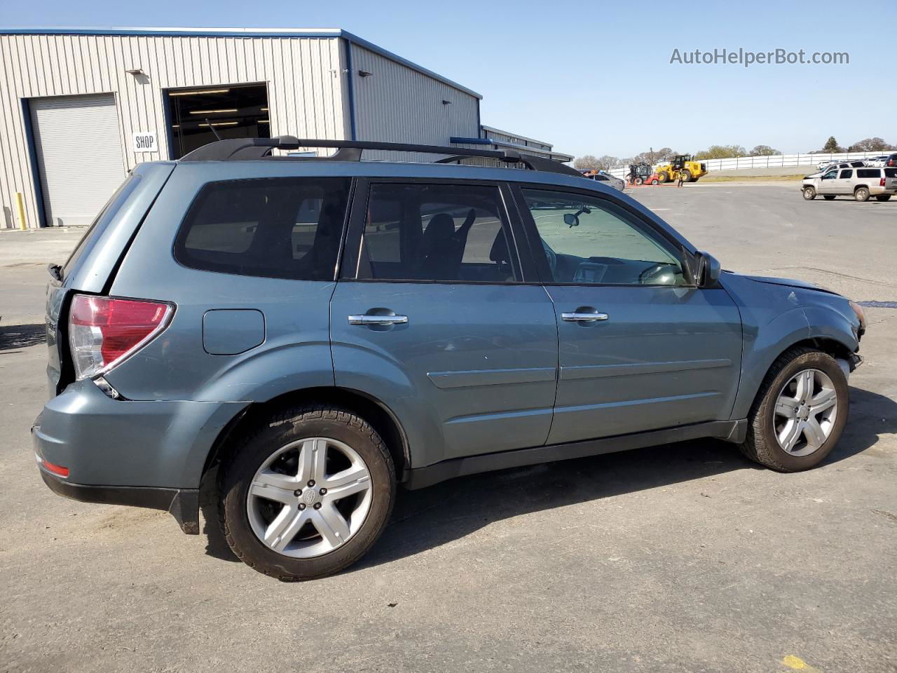 2010 Subaru Forester 2.5x Premium Blue vin: JF2SH6CC3AH776637