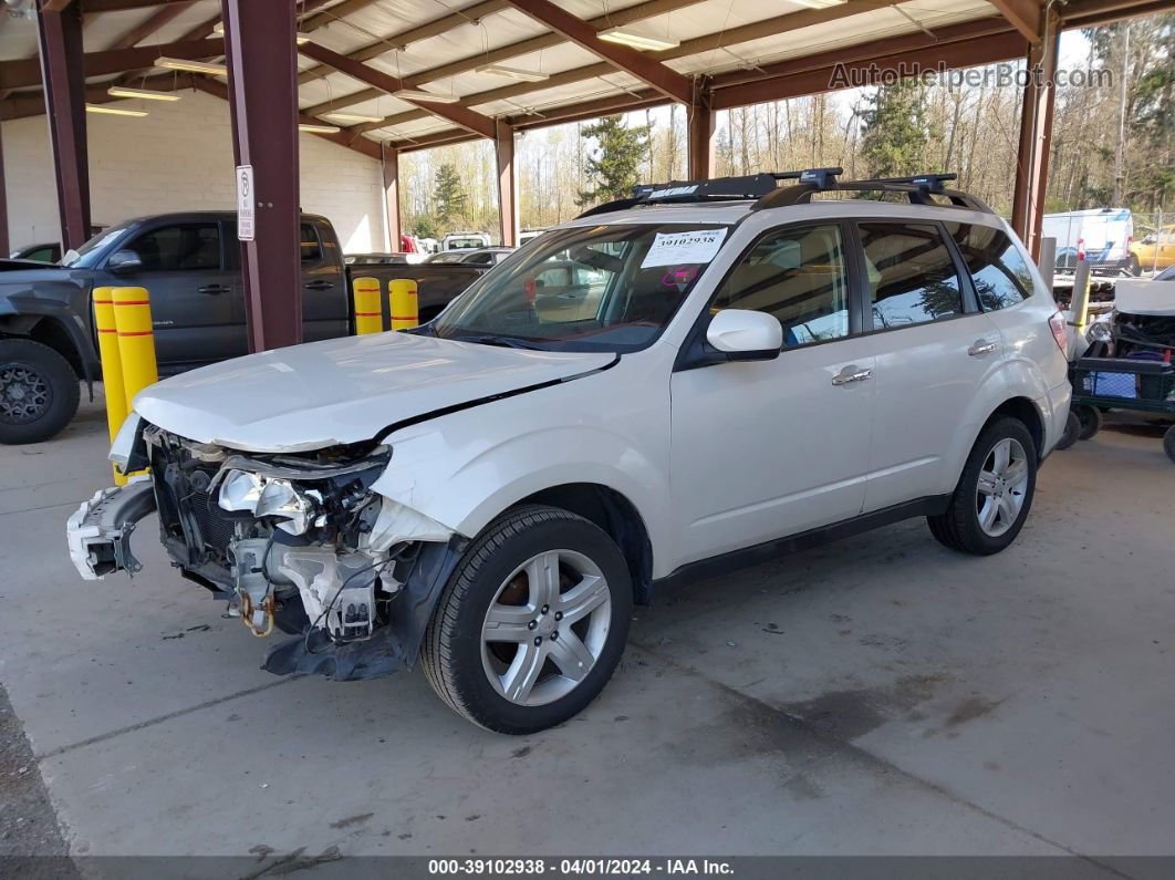 2010 Subaru Forester 2.5x Premium White vin: JF2SH6CC9AH736174