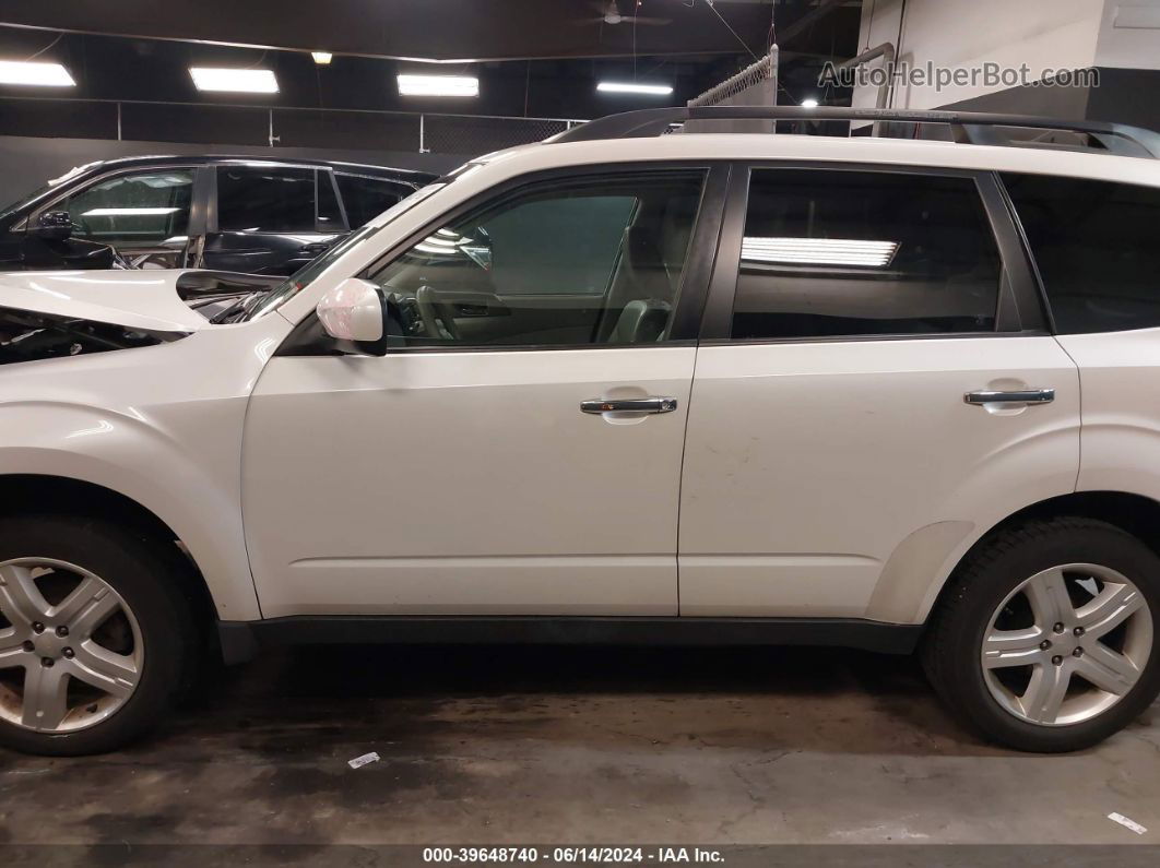 2010 Subaru Forester 2.5x Limited White vin: JF2SH6DC3AH717845