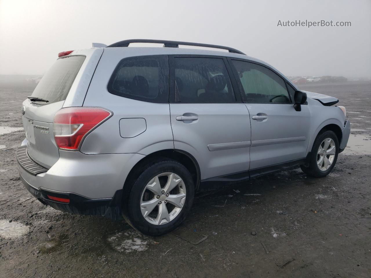 2016 Subaru Forester 2.5i Silver vin: JF2SJAAC5GG492287