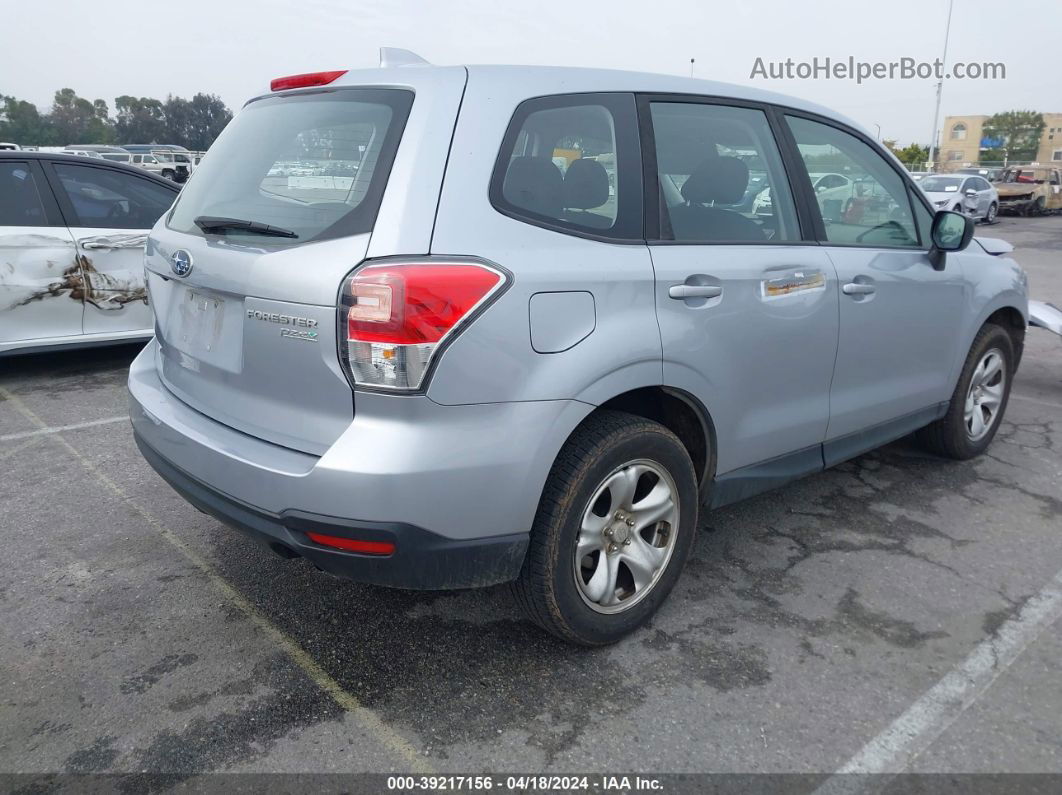 2017 Subaru Forester 2.5i Silver vin: JF2SJAAC5HG515844