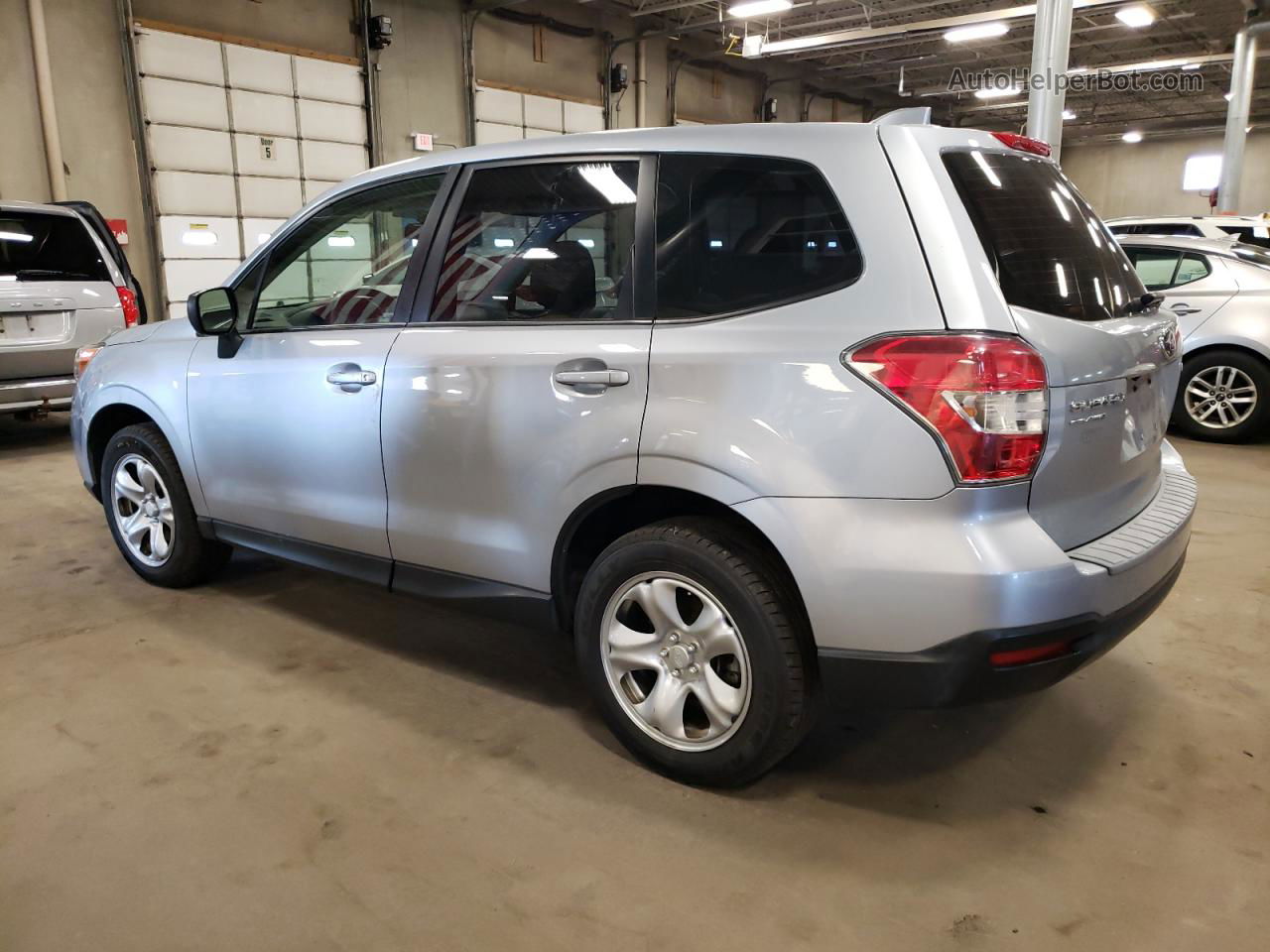 2016 Subaru Forester 2.5i Silver vin: JF2SJAAC8GG540865