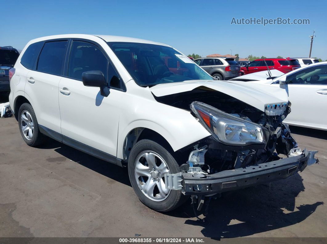 2018 Subaru Forester 2.5i White vin: JF2SJAAC9JH480418